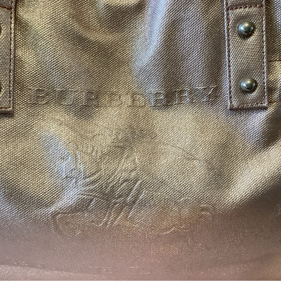 Burberry of London Blue Label rose gold metallic shoulder bag - Picture 3 of 16